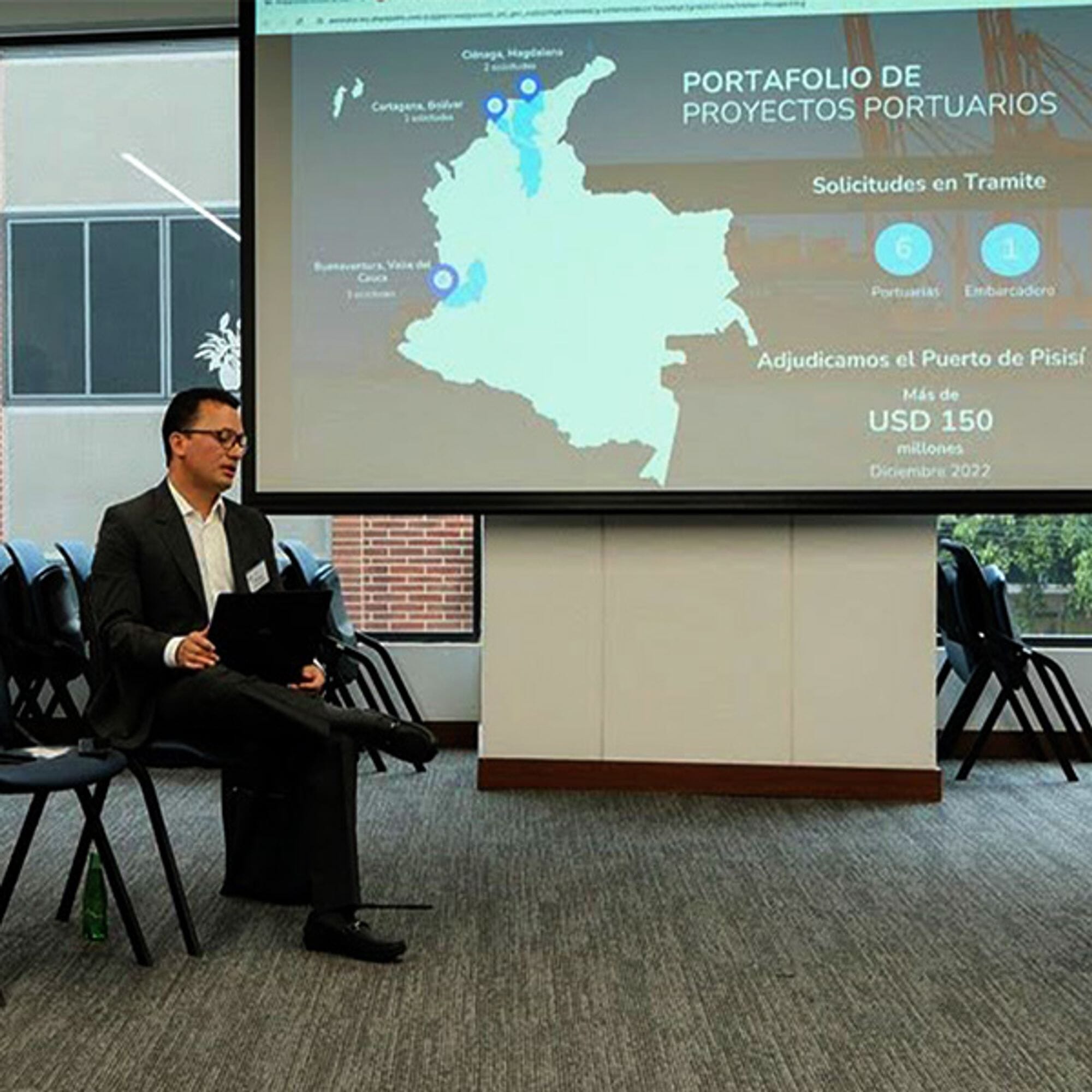 Ejecutivos señalan oportunidades en el sistema portuario de Colombia